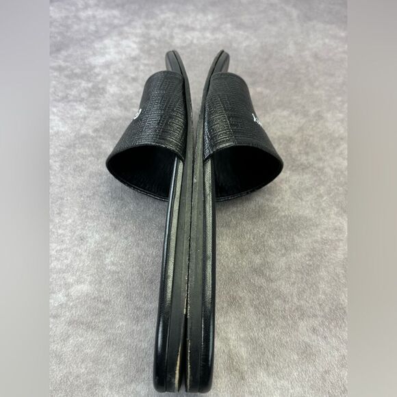 Givenchy 4G Black Embossed Textured Black Slides 41 - Picture 10 of 16
